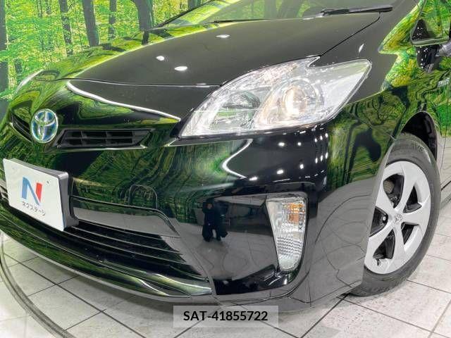 Toyota PRIUS 2014-07 322040-12