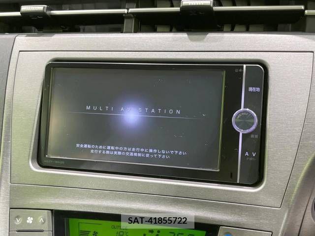 Toyota PRIUS 2014-07 322040-2