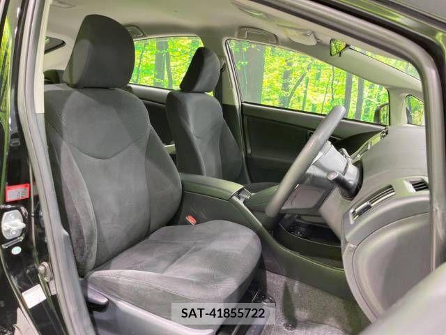 Toyota PRIUS 2014-07 322040-8