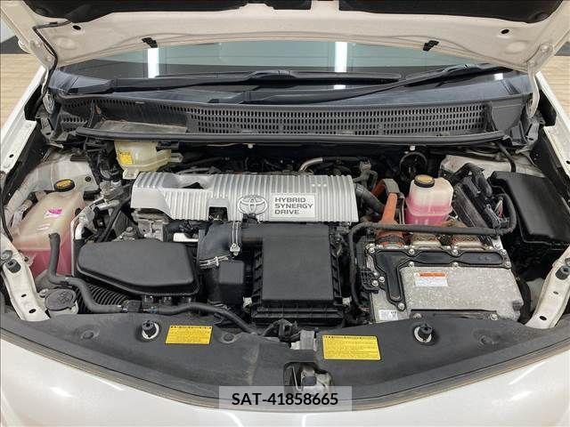 Toyota PRIUS ALPHA 2012-01 224937-17