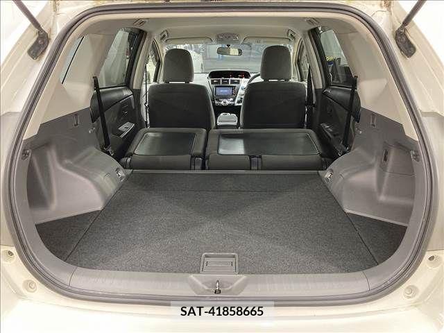 Toyota PRIUS ALPHA 2012-01 224937-13