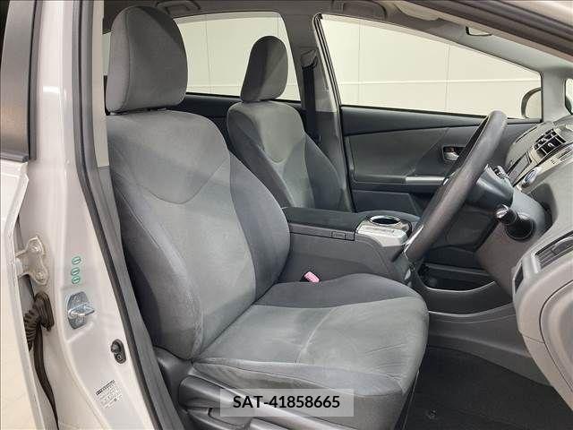 Toyota PRIUS ALPHA 2012-01 224937-11