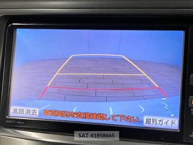 Toyota PRIUS ALPHA 2012-01 224937-4