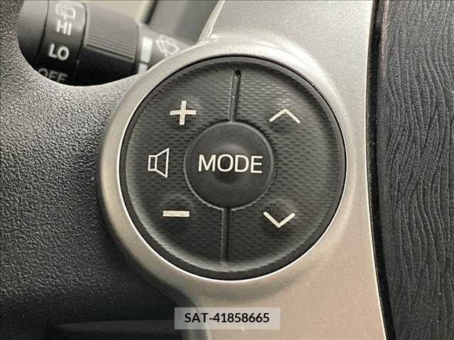Toyota PRIUS ALPHA 2012-01 224937-5