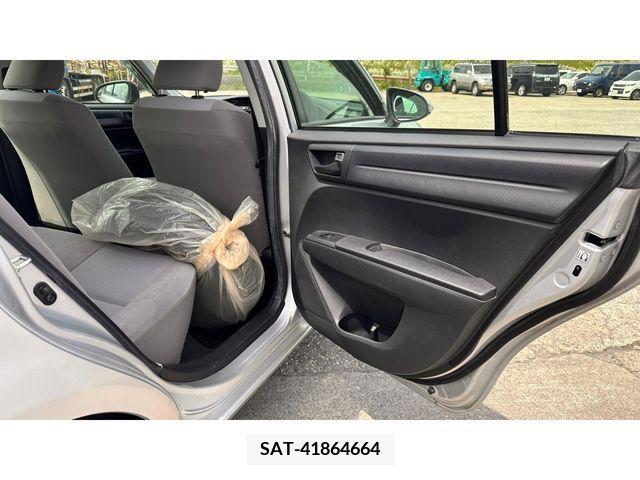 Toyota COROLLA AXIO 2016-05 244499-15