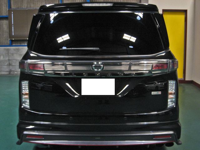 Nissan ELGRAND 2017-03 3266-6
