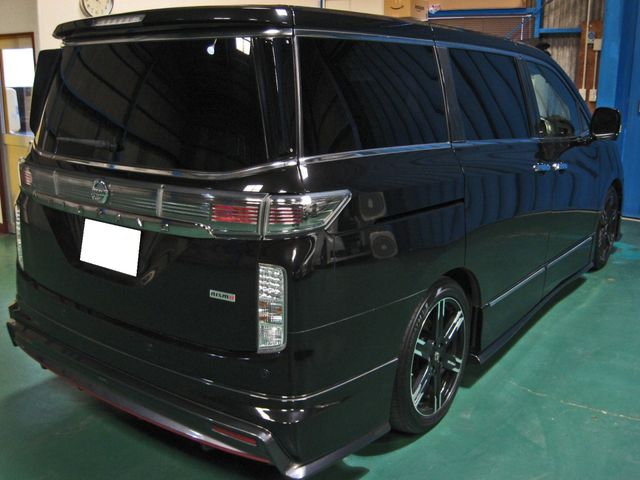 Nissan ELGRAND 2017-03 3266-3