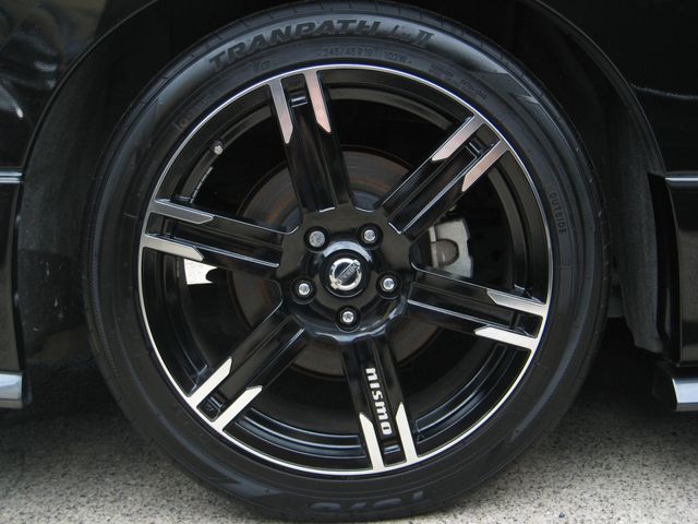 Nissan ELGRAND 2017-03 3266-9