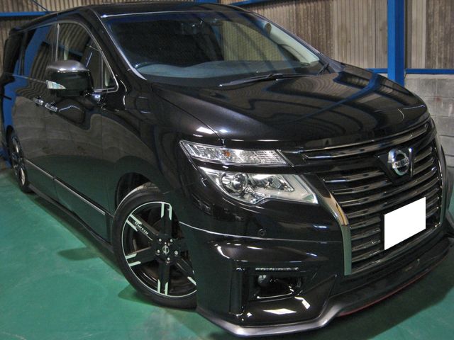 Nissan ELGRAND 2017-03 3266-0