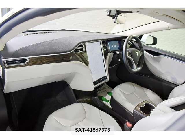 Tesla MODEL S 2015-12 287616-3