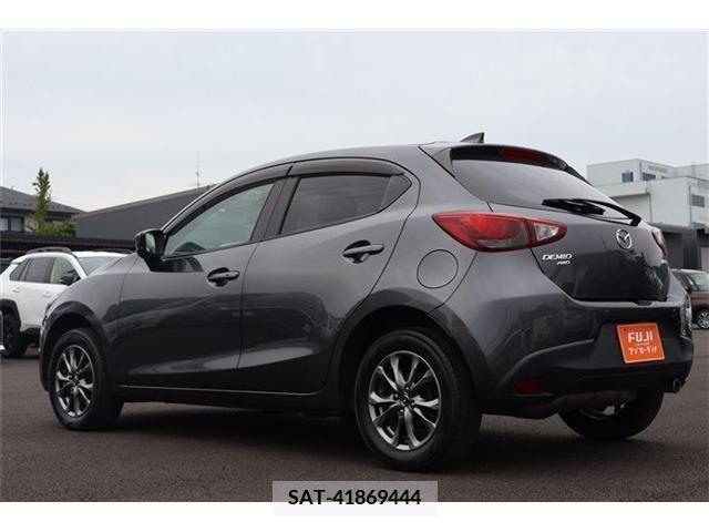 Mazda DEMIO 2018-09 301958-1