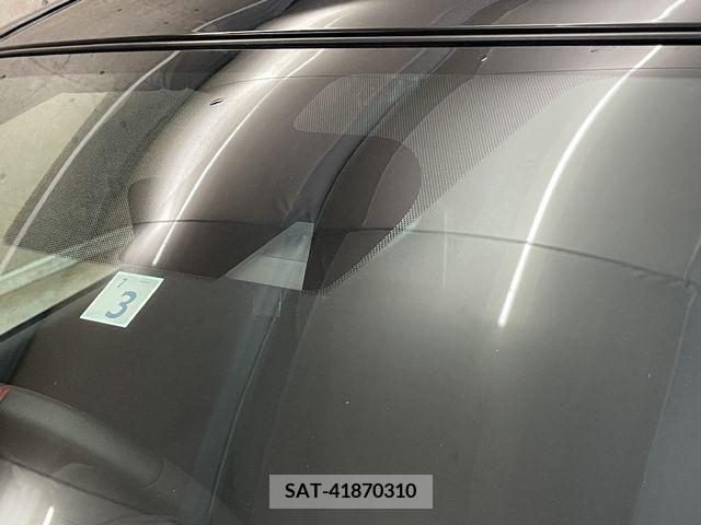 Nissan NOTE 2018-03 305404-9