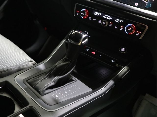 Audi Q3 2021-03 191954-11