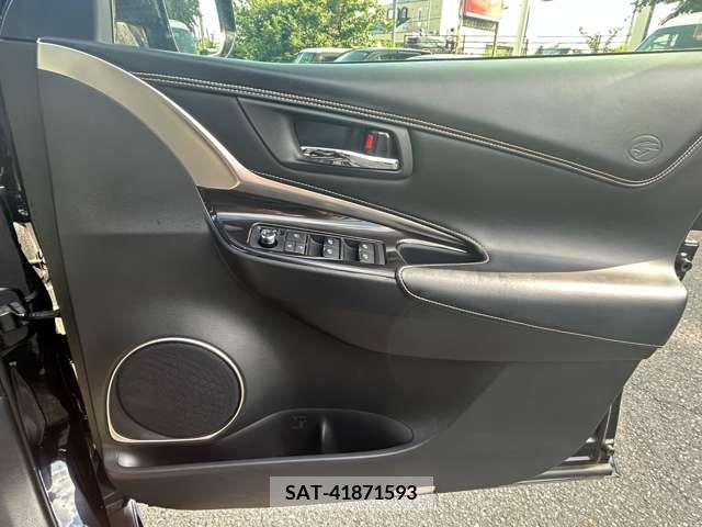 Toyota HARRIER 2017-09 361005-17
