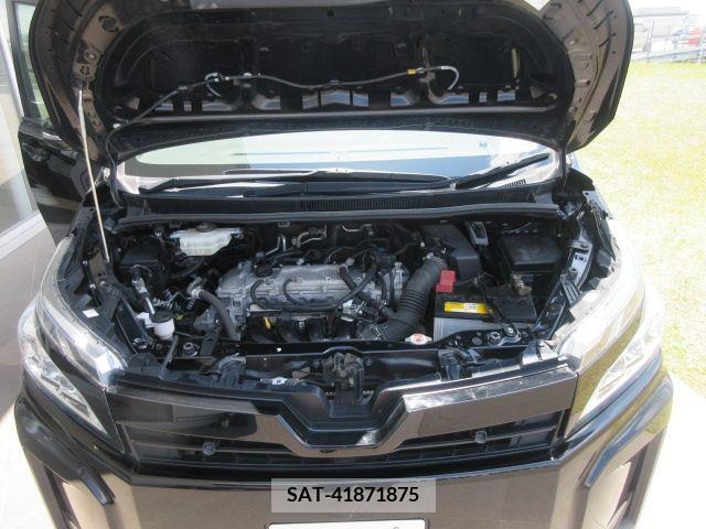 Toyota VOXY 2019-05 370508-29