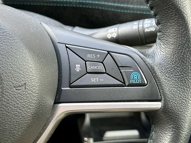 Nissan SERENA 2016-11 22063-22