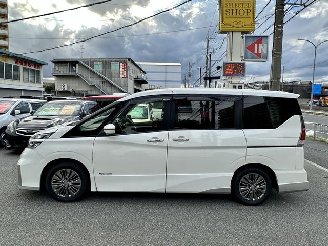 Nissan SERENA 2016-11 22063-3