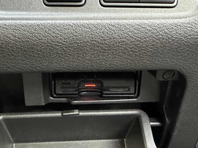 Nissan SERENA 2016-11 22063-25
