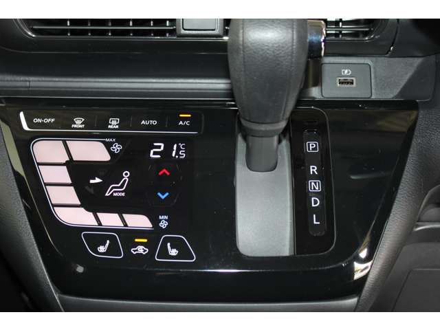 Mitsubishi EK X 2022-04 7045-8