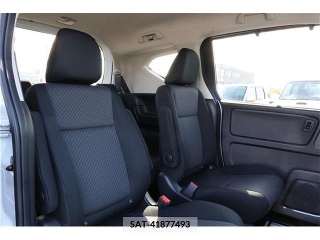 Honda FREED 2023-06 211114-18
