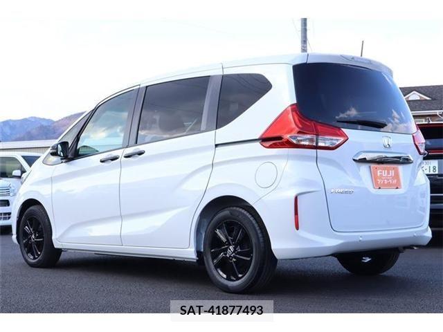 Honda FREED 2023-06 211114-1