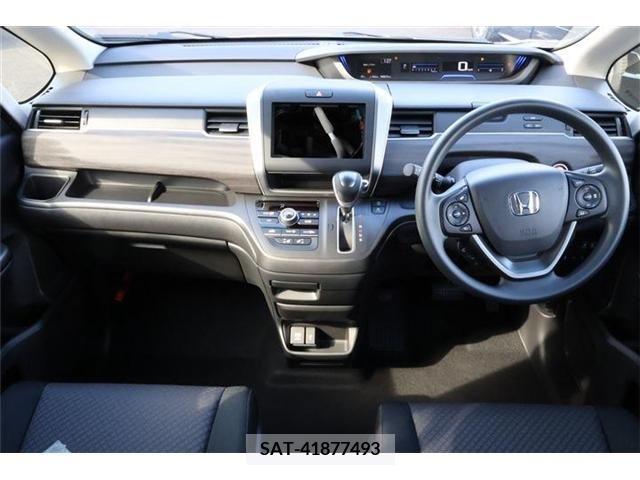 Honda FREED 2023-06 211114-3