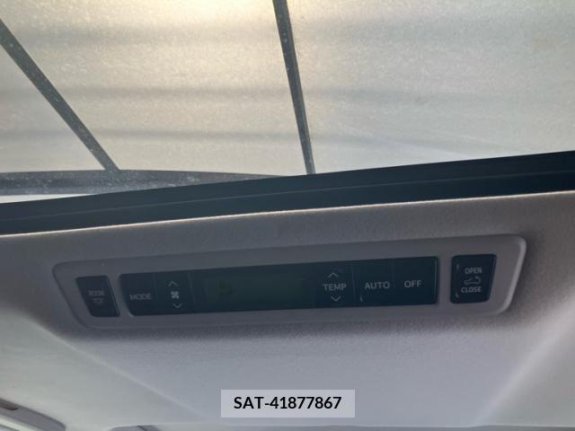 Toyota ALPHARD 2012-01 389055-21