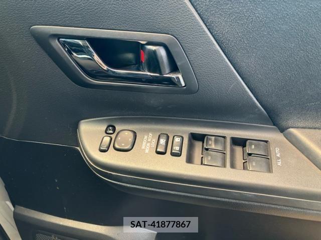 Toyota ALPHARD 2012-01 389055-9