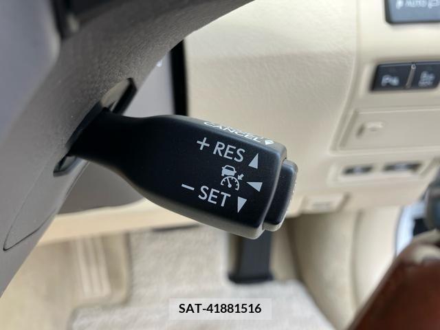 Lexus LS 2014-11 354298-10