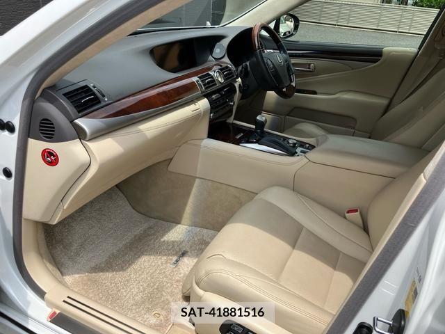 Lexus LS 2014-11 354298-4