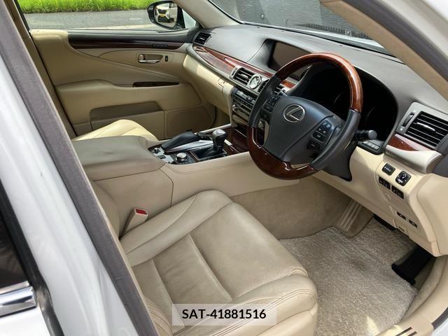Lexus LS 2014-11 354298-3