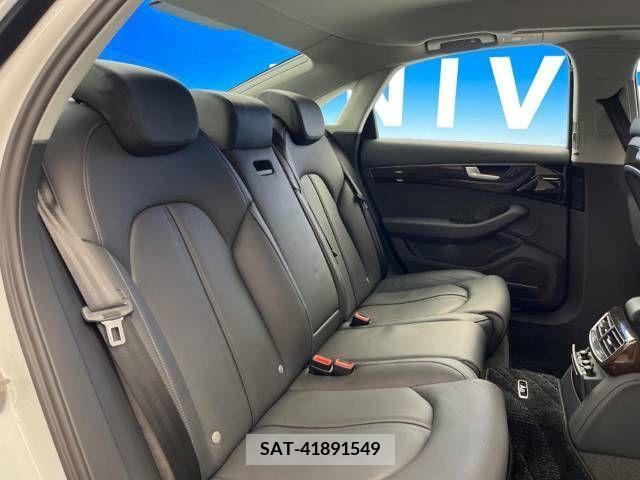 Audi A8 2015-06 326300-10