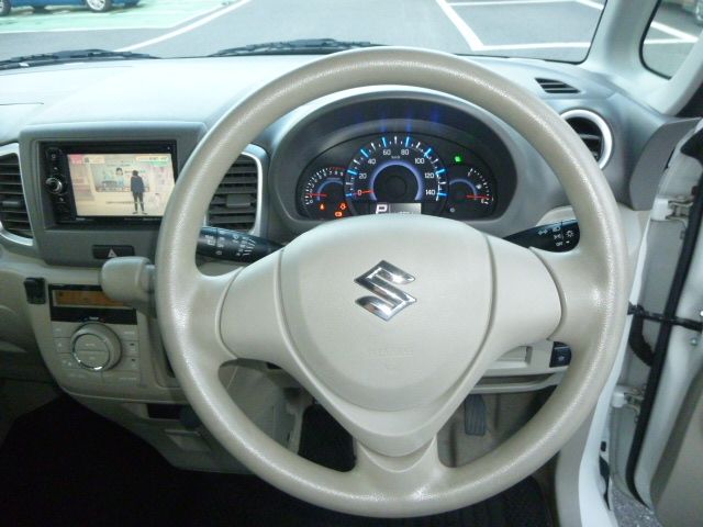Suzuki SPACIA 2014-12 186225-10