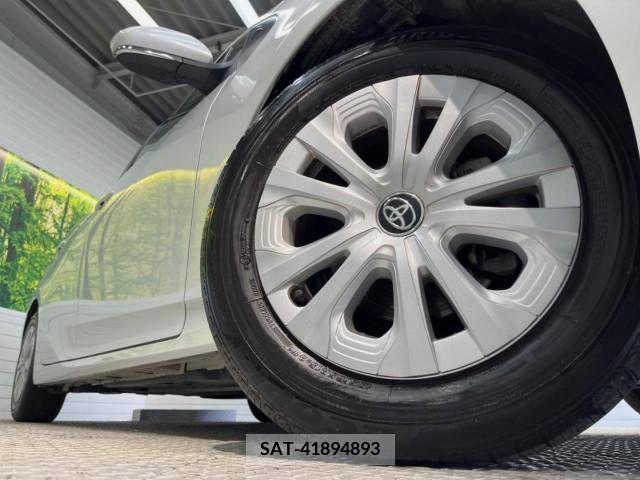 Toyota PRIUS 2022-07 322528-13