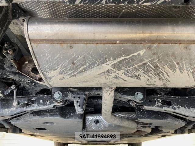 Toyota PRIUS 2022-07 322528-19