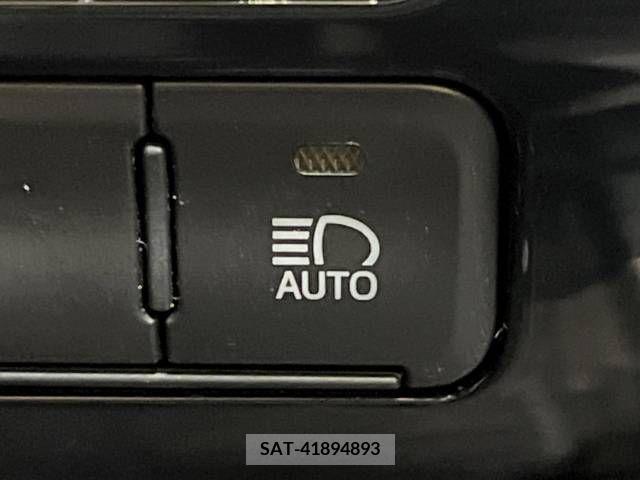Toyota PRIUS 2022-07 322528-7