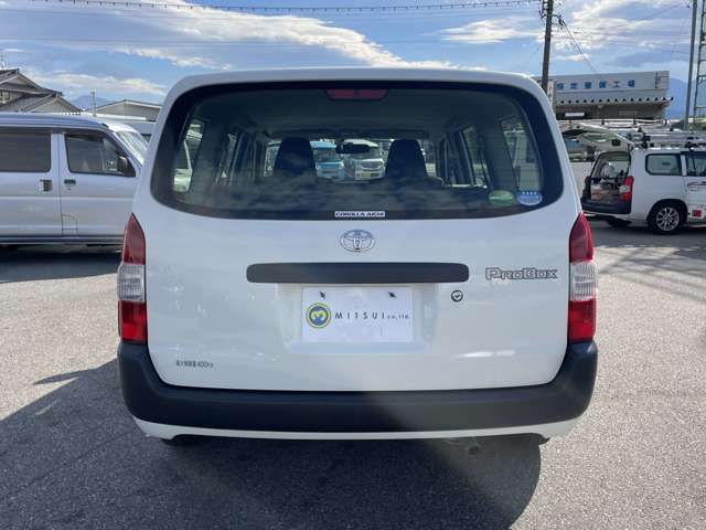 Toyota PROBOX VAN 2015-03 24110-6