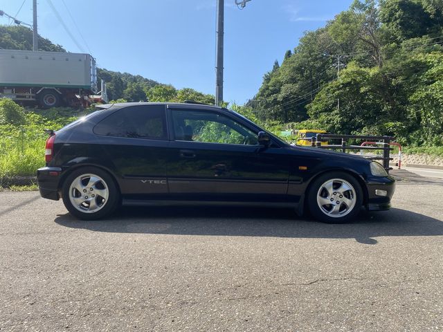 Honda CIVIC 1999-03 4667-6