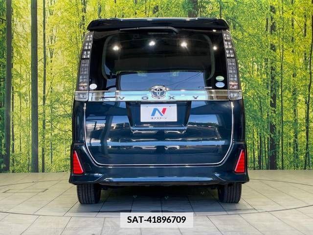 Toyota VOXY 2015-07 345746-16