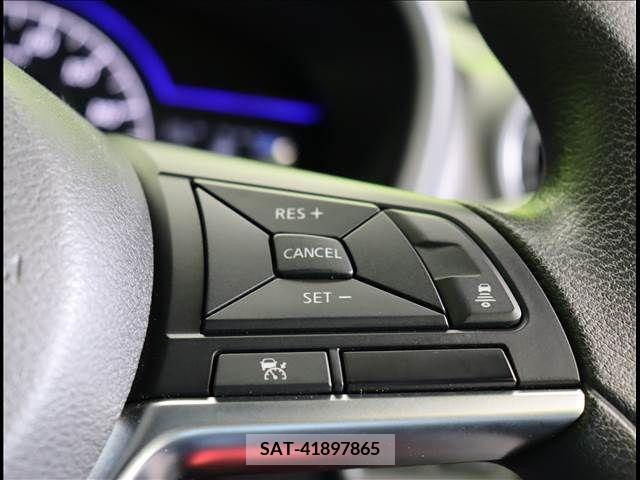 Nissan NOTE 2018-11 221978-9