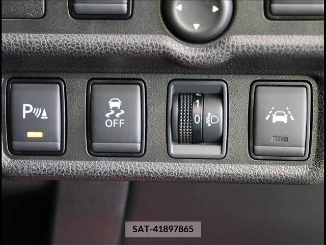 Nissan NOTE 2018-11 221978-6