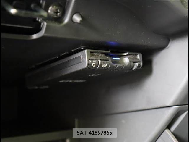 Nissan NOTE 2018-11 221978-4