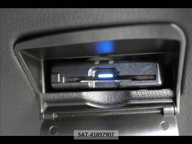 Toyota PRIUS PHV 2020-01 253803-15