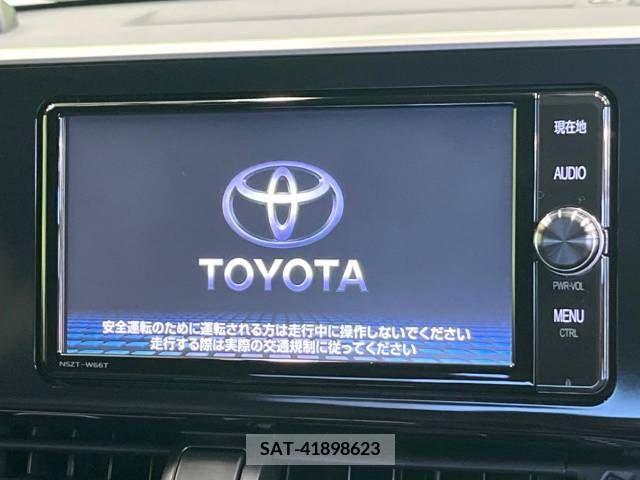 Toyota C-HR 2017-10 389959-4