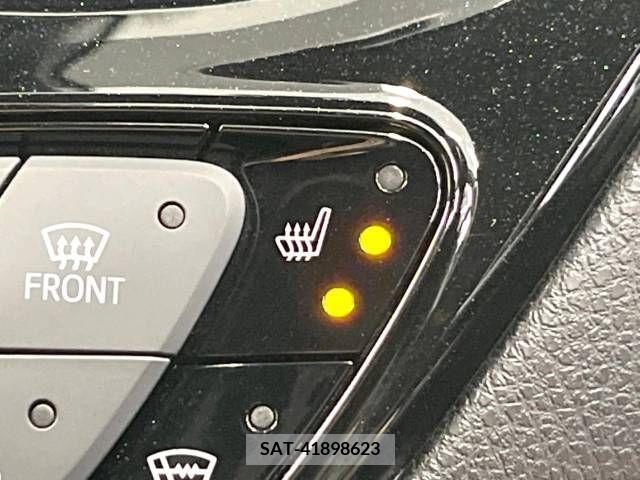 Toyota C-HR 2017-10 389959-7