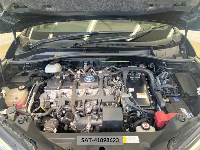 Toyota C-HR 2017-10 389959-18