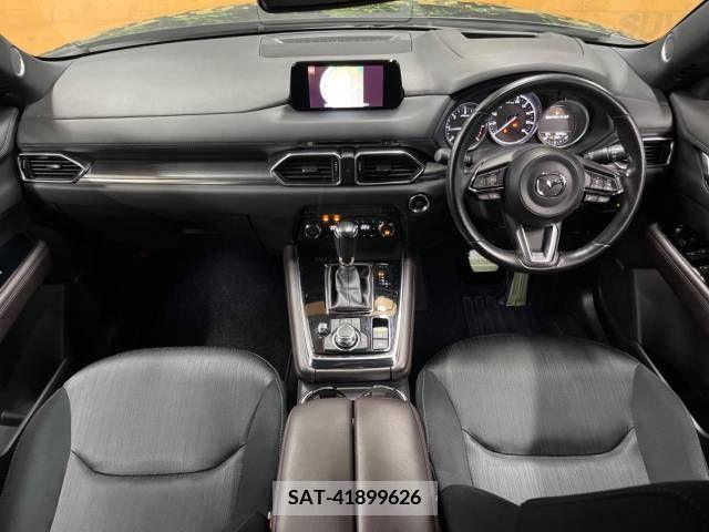 Mazda CX-8 2018-02 390275-1