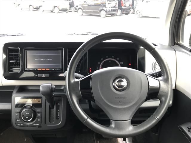 Nissan MOCO 2014-11 184585-1