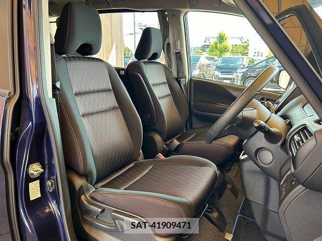 Nissan SERENA 2019-04 376359-4