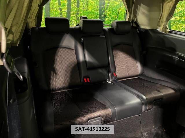 Nissan ELGRAND 2015-07 383626-12